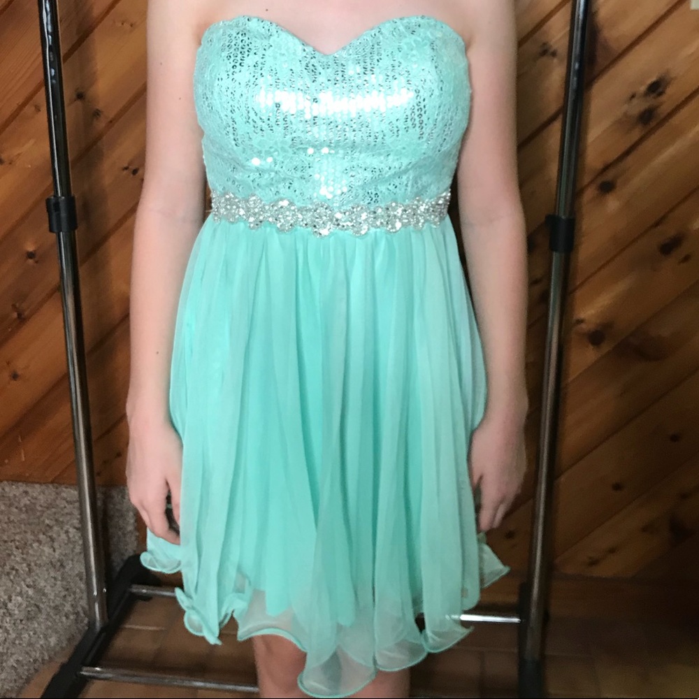 Strapless Juniors Formal Dress